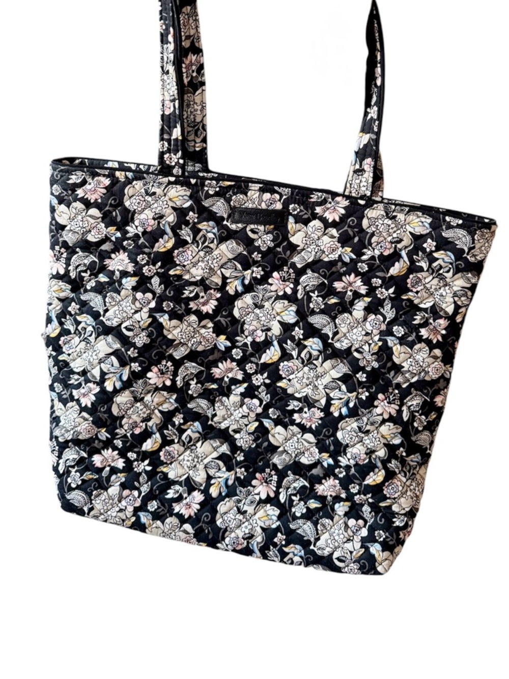 Vera Bradley shoulder bag tote NWOT large quilted black & white